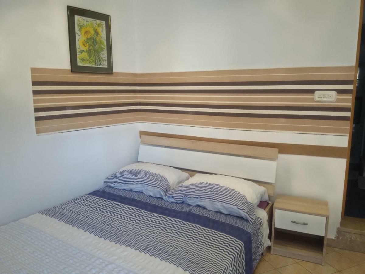Penzión pre hostí Cozy Pula
